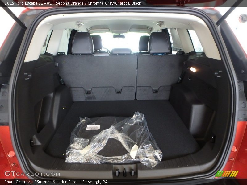 Sedona Orange / Chromite Gray/Charcoal Black 2019 Ford Escape SE 4WD