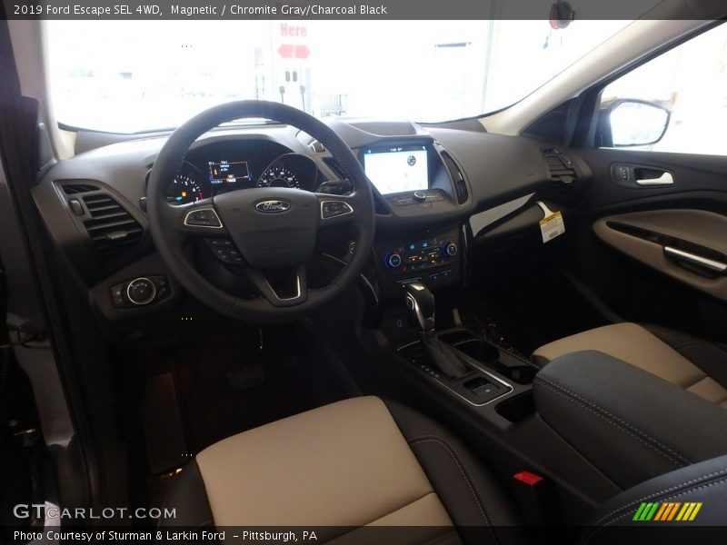 Magnetic / Chromite Gray/Charcoal Black 2019 Ford Escape SEL 4WD