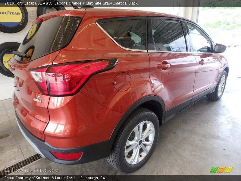 Sedona Orange / Chromite Gray/Charcoal Black 2019 Ford Escape SE 4WD