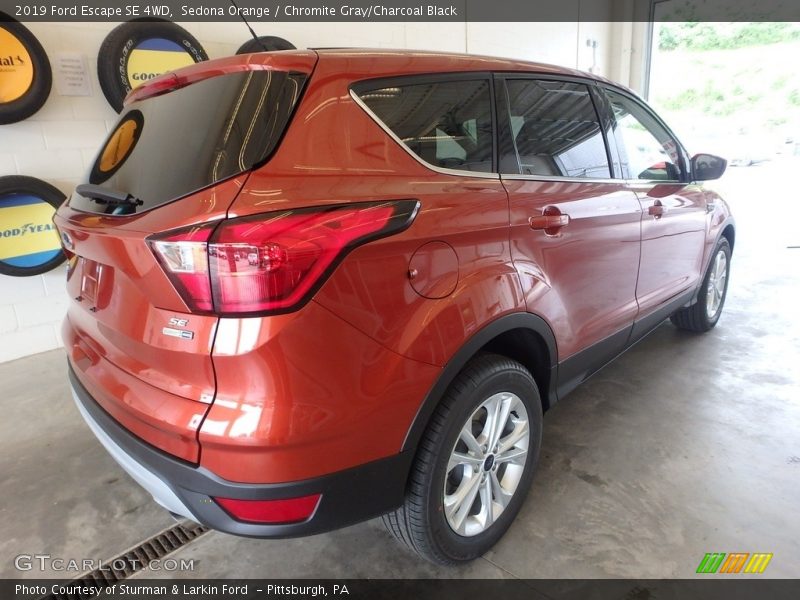 Sedona Orange / Chromite Gray/Charcoal Black 2019 Ford Escape SE 4WD