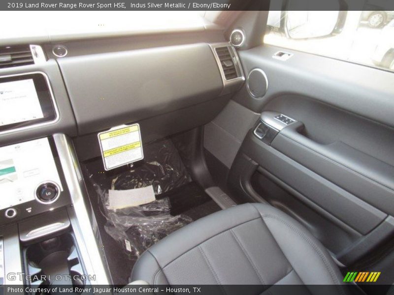 Indus Silver Metallic / Ebony/Ebony 2019 Land Rover Range Rover Sport HSE