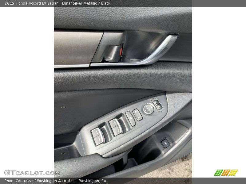 Lunar Silver Metallic / Black 2019 Honda Accord LX Sedan