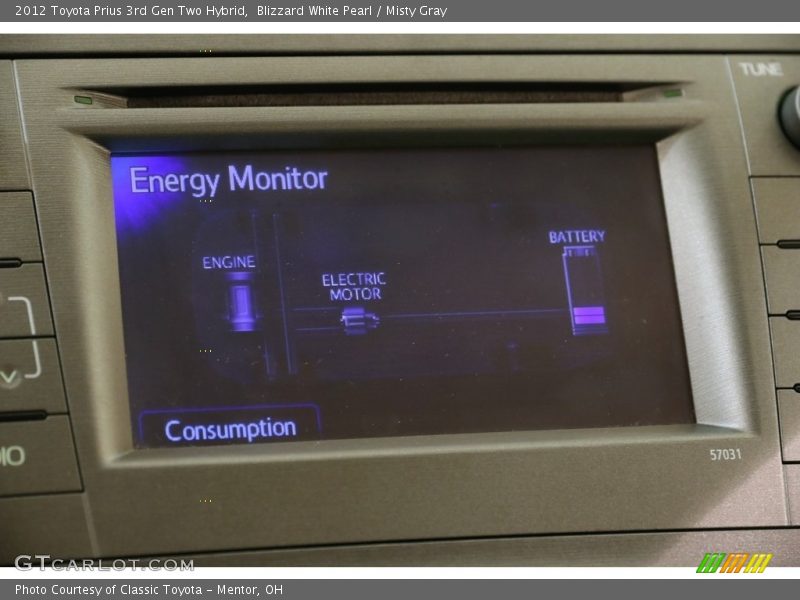 Blizzard White Pearl / Misty Gray 2012 Toyota Prius 3rd Gen Two Hybrid