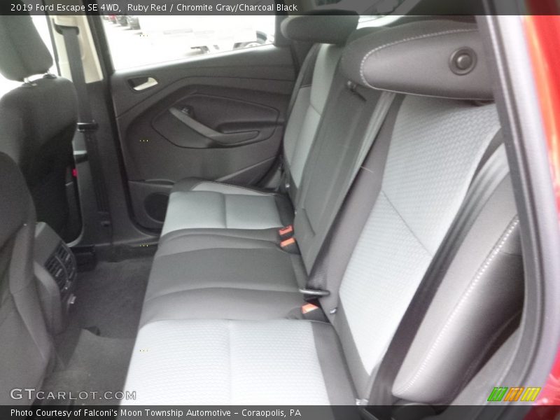 Ruby Red / Chromite Gray/Charcoal Black 2019 Ford Escape SE 4WD