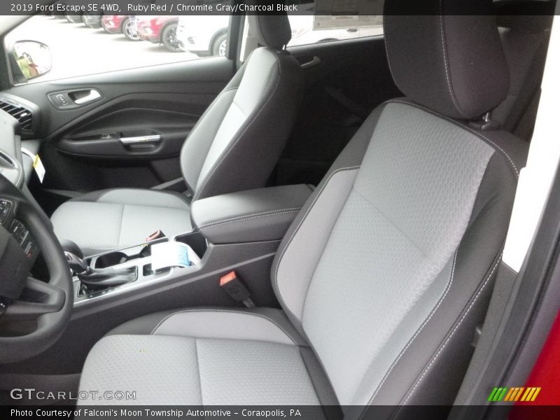 Front Seat of 2019 Escape SE 4WD