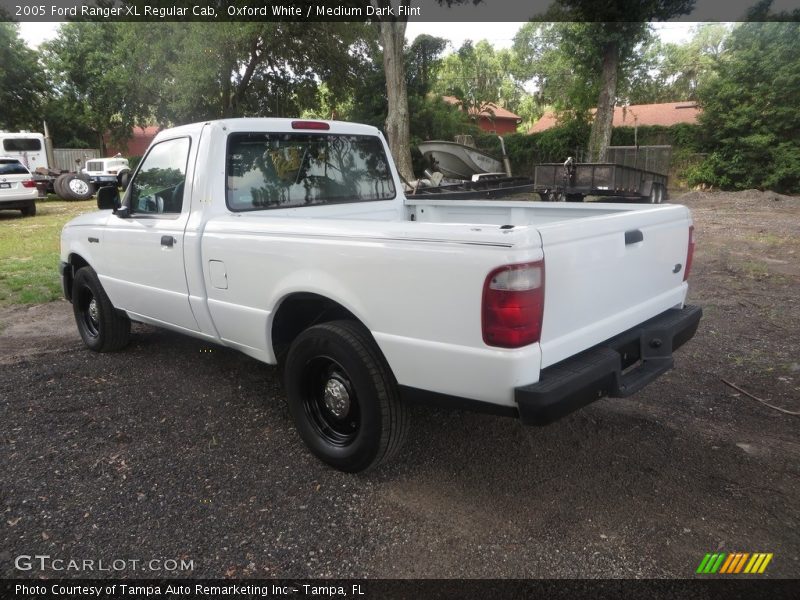 Oxford White / Medium Dark Flint 2005 Ford Ranger XL Regular Cab