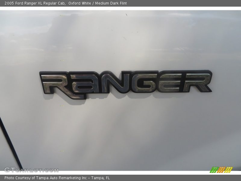 Oxford White / Medium Dark Flint 2005 Ford Ranger XL Regular Cab