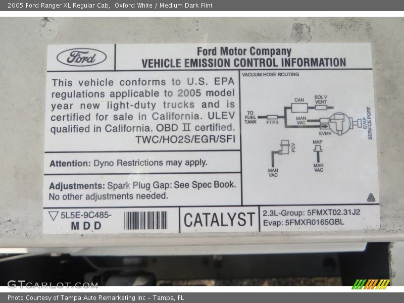 Oxford White / Medium Dark Flint 2005 Ford Ranger XL Regular Cab