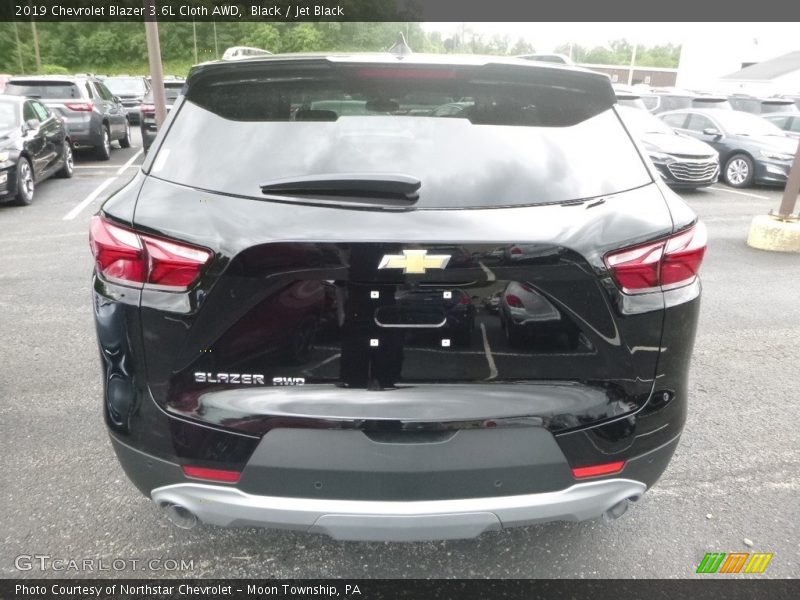 Black / Jet Black 2019 Chevrolet Blazer 3.6L Cloth AWD