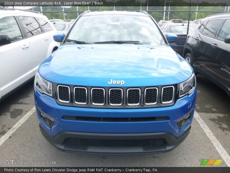 Laser Blue Pearl / Black 2019 Jeep Compass Latitude 4x4