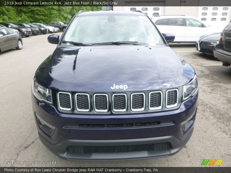 Jazz Blue Pearl / Black/Ski Gray 2019 Jeep Compass Latitude 4x4