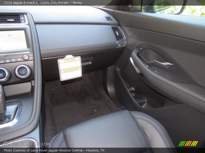 Corris Grey Metallic / Ebony 2019 Jaguar E-PACE S