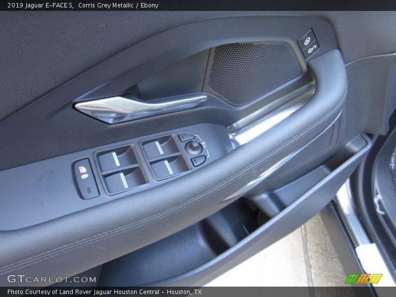 Corris Grey Metallic / Ebony 2019 Jaguar E-PACE S