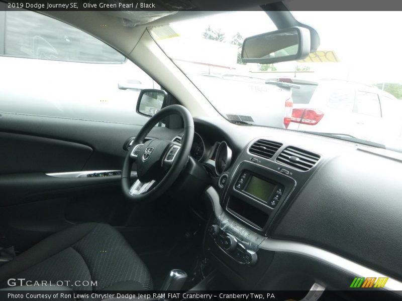 Olive Green Pearl / Black 2019 Dodge Journey SE