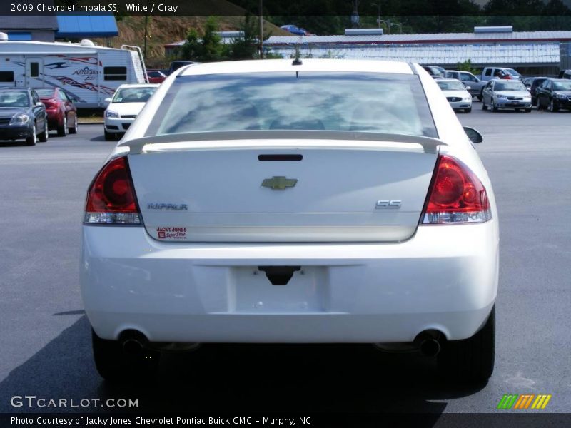 White / Gray 2009 Chevrolet Impala SS