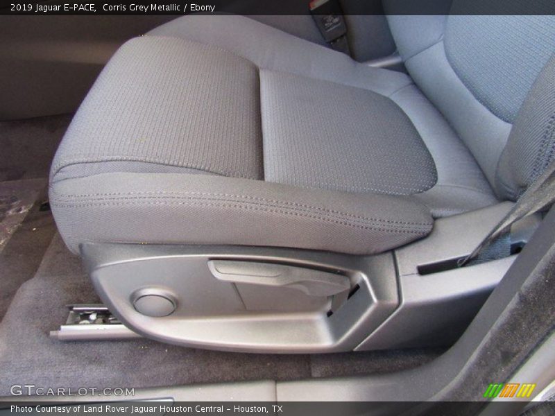 Corris Grey Metallic / Ebony 2019 Jaguar E-PACE