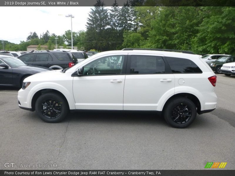 Vice White / Black 2019 Dodge Journey SE