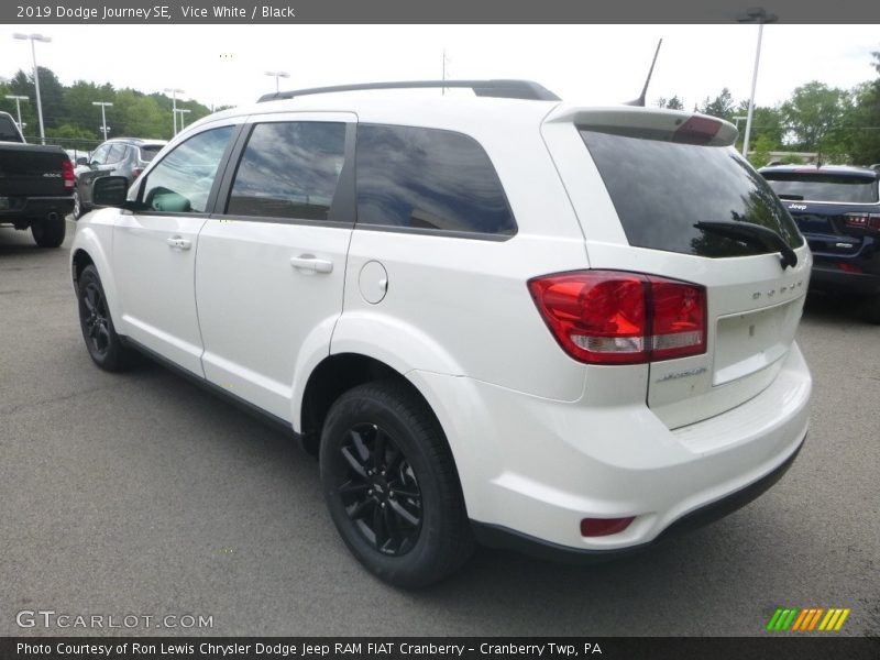 Vice White / Black 2019 Dodge Journey SE