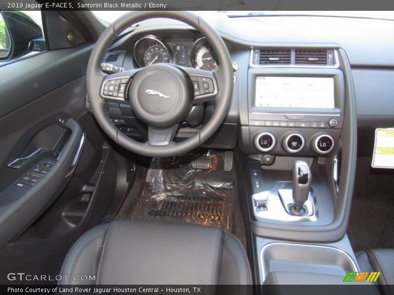 Santorini Black Metallic / Ebony 2019 Jaguar E-PACE S