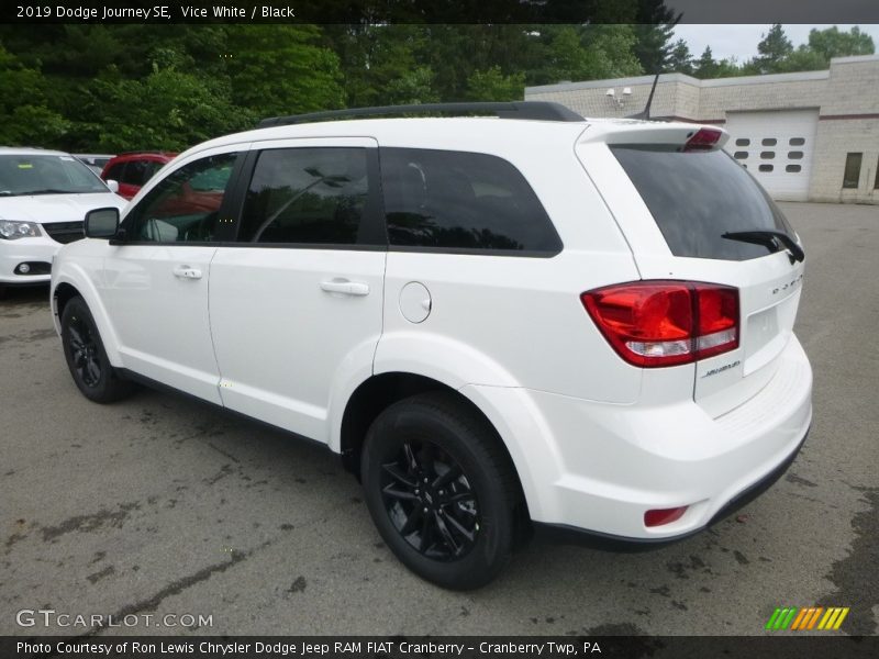 Vice White / Black 2019 Dodge Journey SE