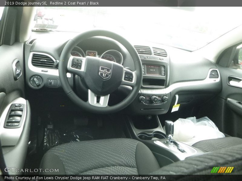 Redline 2 Coat Pearl / Black 2019 Dodge Journey SE