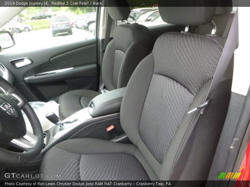 Redline 2 Coat Pearl / Black 2019 Dodge Journey SE