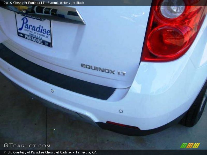 Summit White / Jet Black 2010 Chevrolet Equinox LT