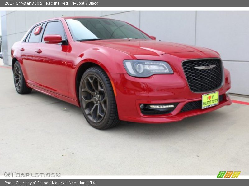 Redline Red Tri-Coat / Black 2017 Chrysler 300 S