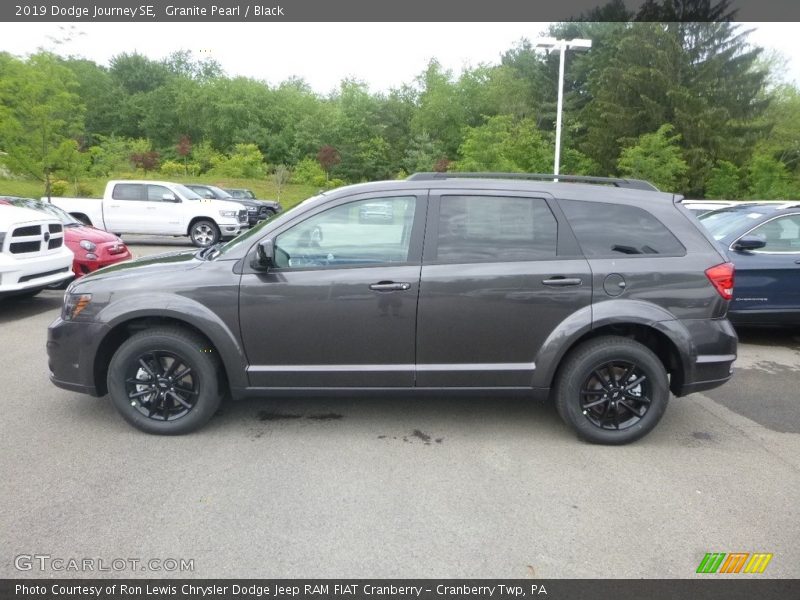 Granite Pearl / Black 2019 Dodge Journey SE