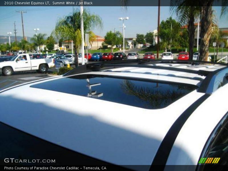 Summit White / Jet Black 2010 Chevrolet Equinox LT