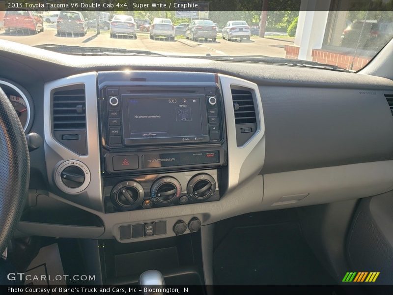Super White / Graphite 2015 Toyota Tacoma V6 Double Cab 4x4