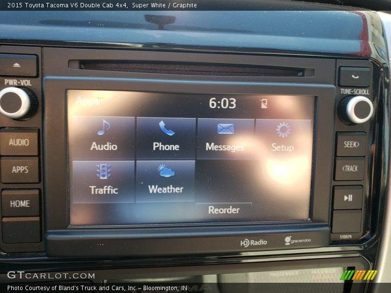 Super White / Graphite 2015 Toyota Tacoma V6 Double Cab 4x4