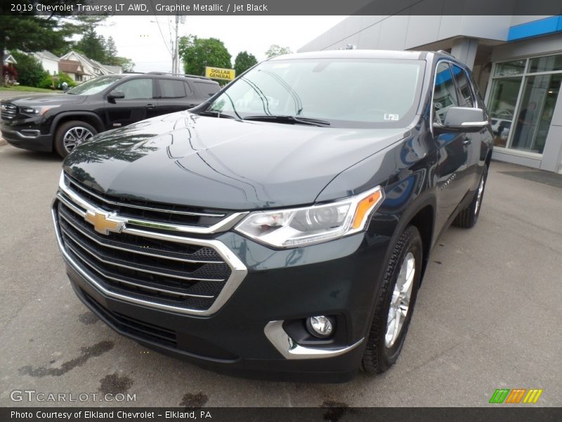 Graphite Metallic / Jet Black 2019 Chevrolet Traverse LT AWD
