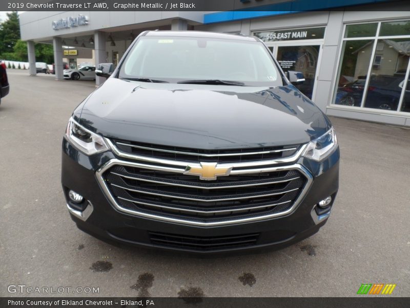Graphite Metallic / Jet Black 2019 Chevrolet Traverse LT AWD