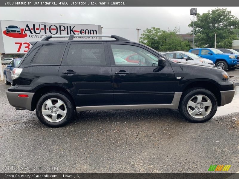 Labrador Black Pearl / Charcoal 2003 Mitsubishi Outlander XLS 4WD