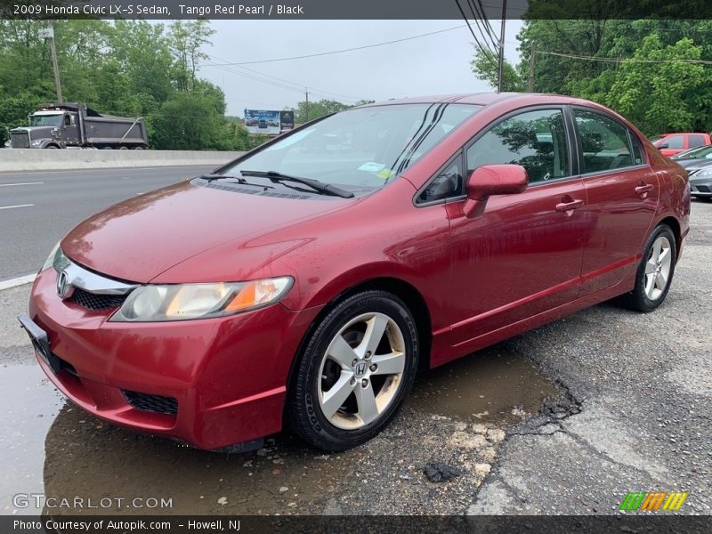 Front 3/4 View of 2009 Civic LX-S Sedan