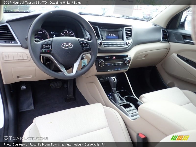 Dazzling White / Beige 2017 Hyundai Tucson SE AWD