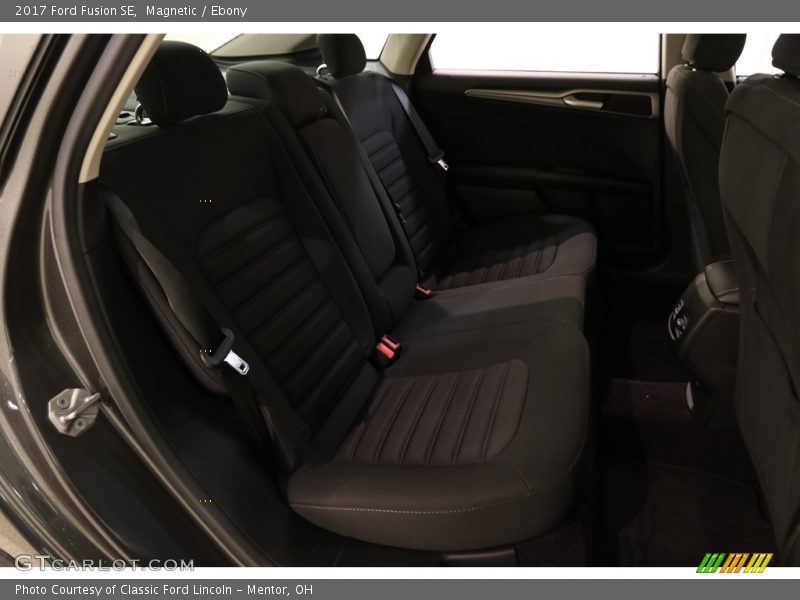 Magnetic / Ebony 2017 Ford Fusion SE