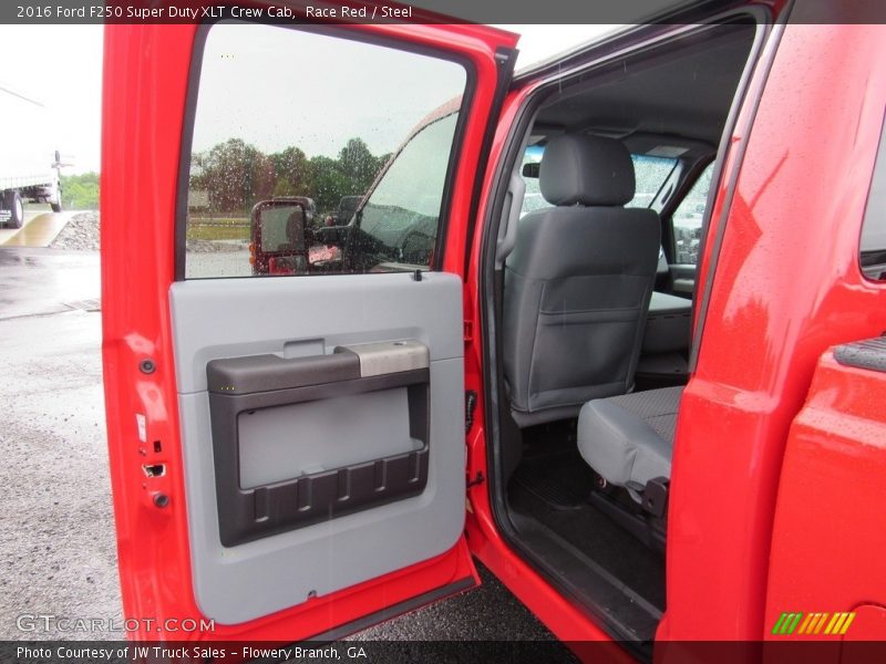 Race Red / Steel 2016 Ford F250 Super Duty XLT Crew Cab