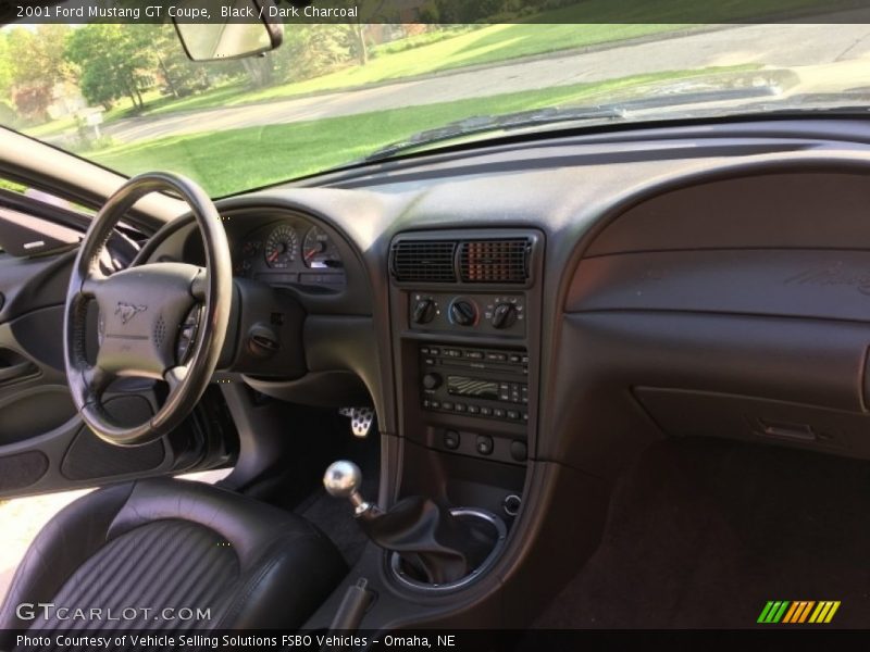 Black / Dark Charcoal 2001 Ford Mustang GT Coupe