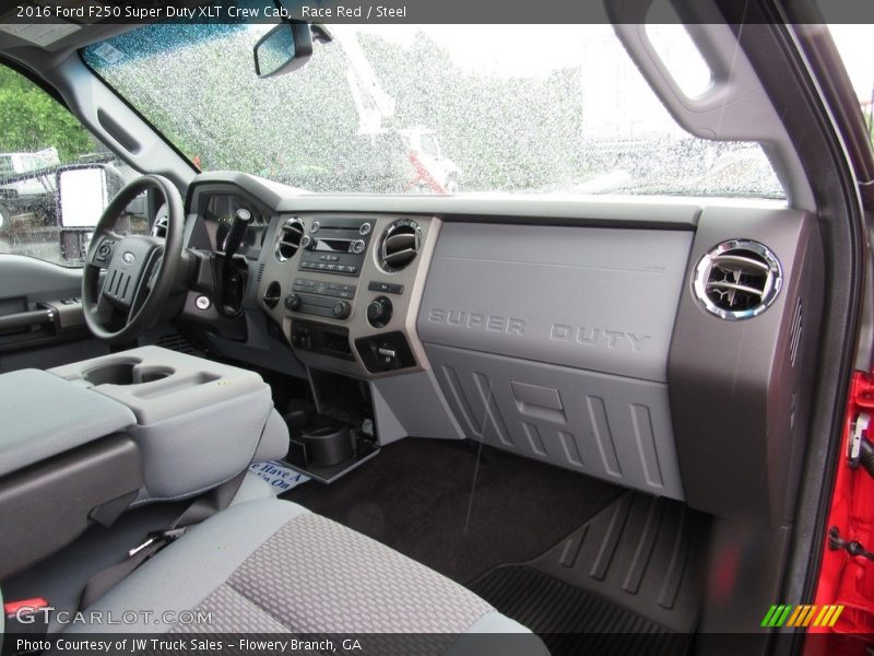 Race Red / Steel 2016 Ford F250 Super Duty XLT Crew Cab