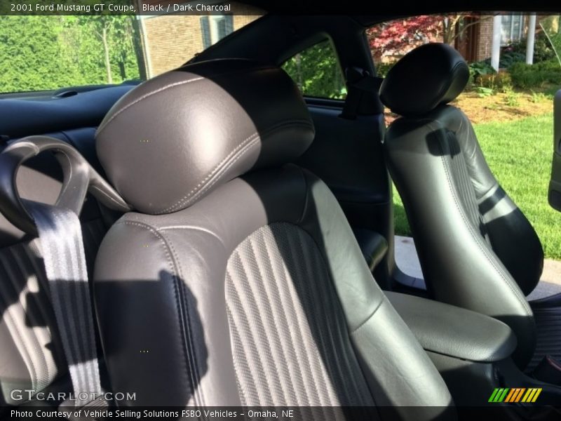 Black / Dark Charcoal 2001 Ford Mustang GT Coupe