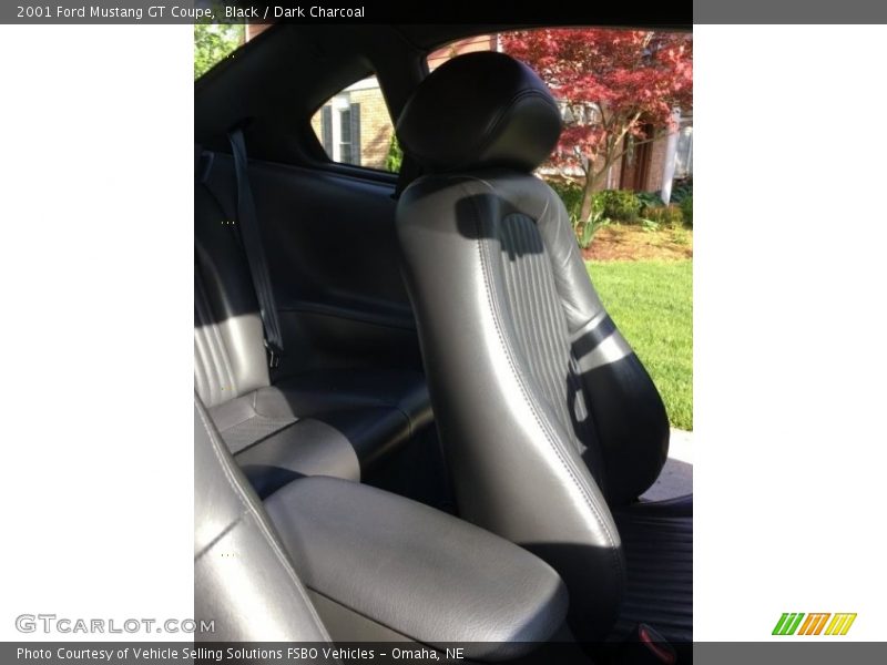 Black / Dark Charcoal 2001 Ford Mustang GT Coupe