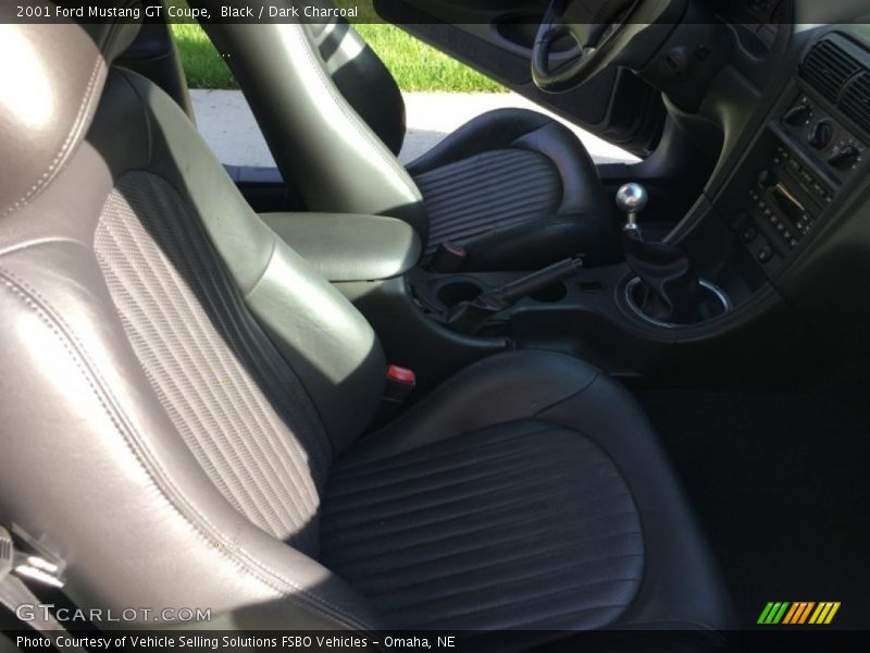 Black / Dark Charcoal 2001 Ford Mustang GT Coupe
