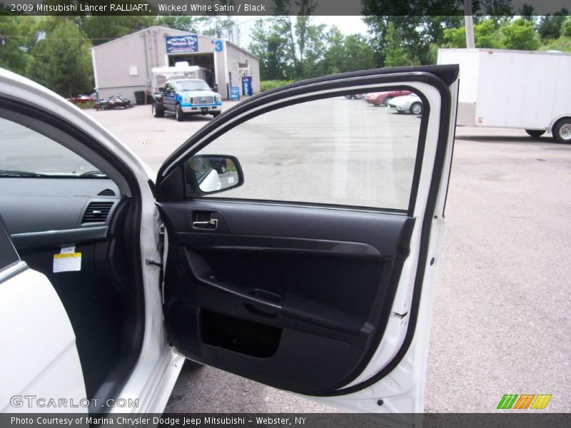 Wicked White Satin / Black 2009 Mitsubishi Lancer RALLIART