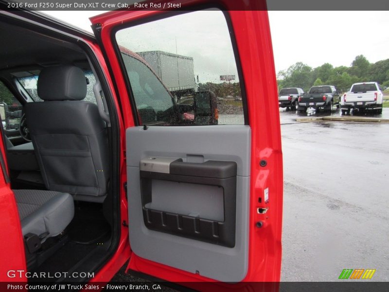 Race Red / Steel 2016 Ford F250 Super Duty XLT Crew Cab