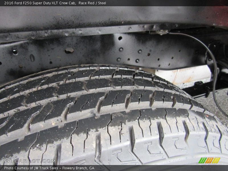 Race Red / Steel 2016 Ford F250 Super Duty XLT Crew Cab