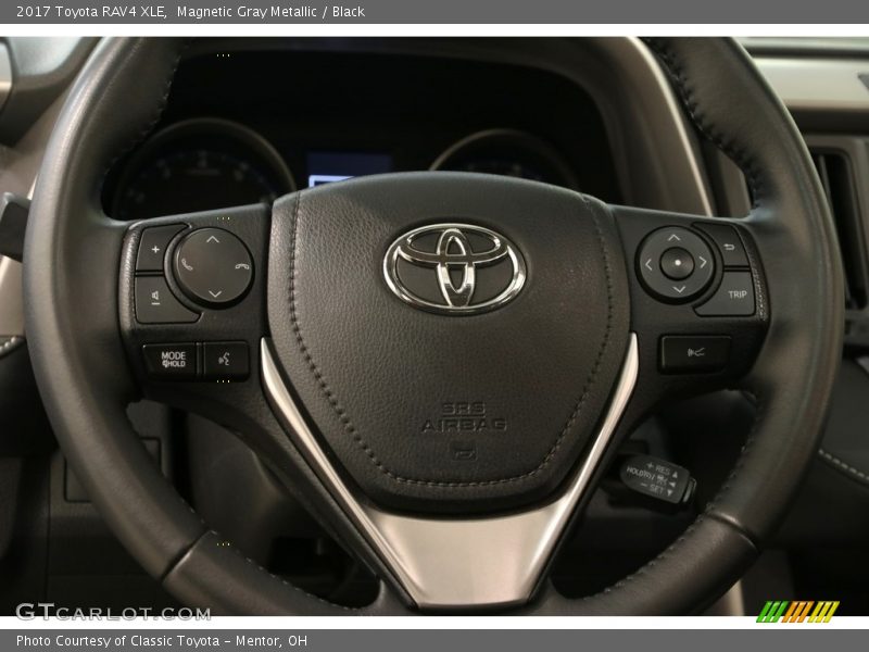 Magnetic Gray Metallic / Black 2017 Toyota RAV4 XLE