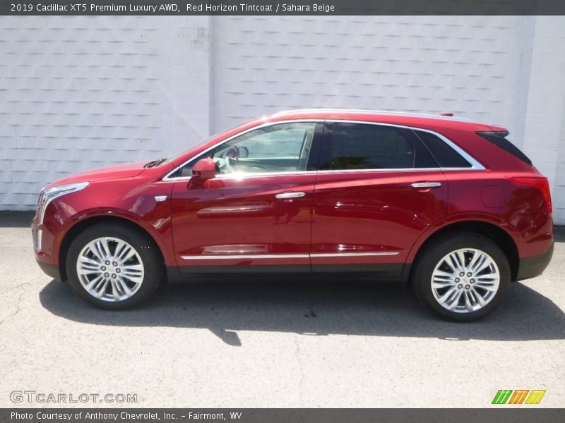 Red Horizon Tintcoat / Sahara Beige 2019 Cadillac XT5 Premium Luxury AWD