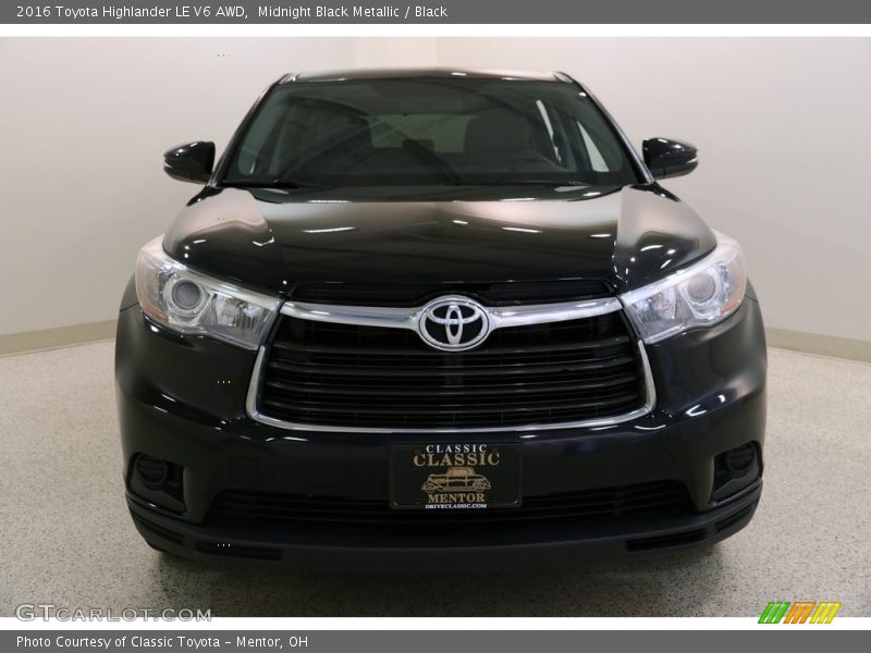 Midnight Black Metallic / Black 2016 Toyota Highlander LE V6 AWD